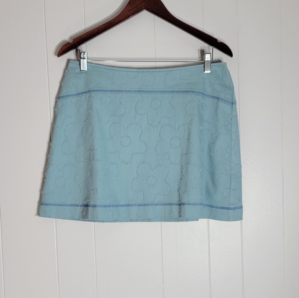4/$25 Urban Outfitters Sunny Blue Flower Embroidered Mini Skirt Large - Picture 2 of 7